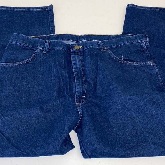 mens wrangler jeans size 40 x 29 - Picture 1 of 4
